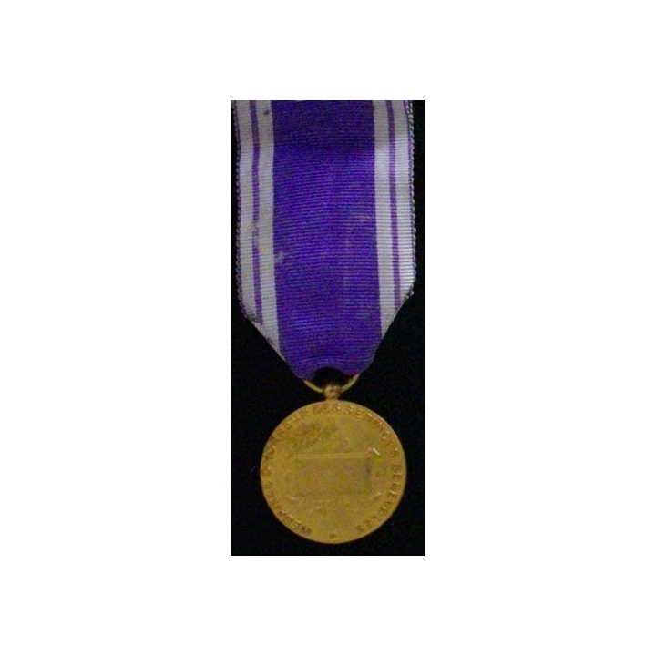 FRANCE : MÉDAILLE D'HONNEUR DES SERVICES BÉNÉVOLES (VERMEIL)