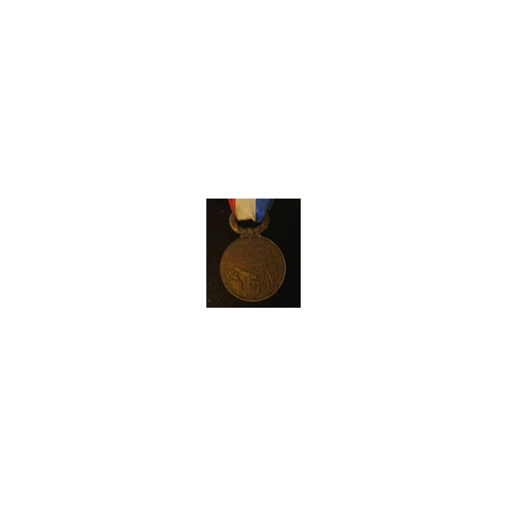 FRANCE : MÉDAILLE LE MATIN ORGANISE LA MARCHE DE LARMÉE 1904