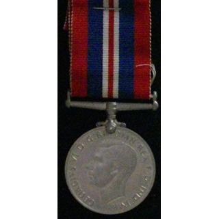 ROYAUME UNI : médaille commémorative 1939-1945
