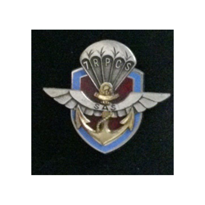 7°RPCS : 7°RÉGIMENT PARA DE COMMANDEMENT ET DE SOUTIEN (DRAGO)