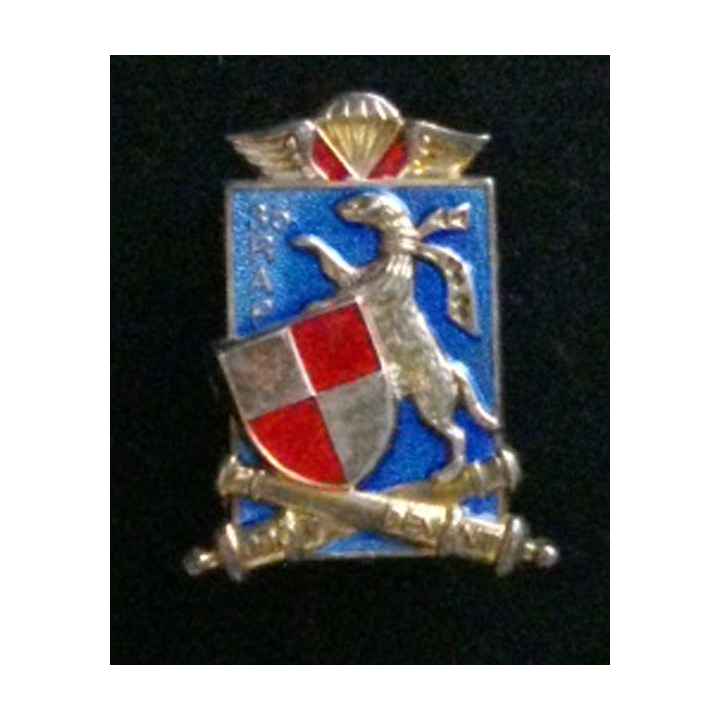 35° RAP : insigne du 35° régiment d'artillerie parachutiste, de fabrication Boussemart H. 547, translucide prestige argenté