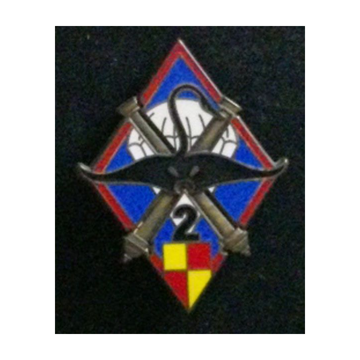 35° RAP : insigne de la 2° batterie du 35° régiment d'artillerie parachutiste, au Tchad opération Manta, de fabrication Fraisse