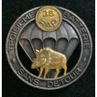 35° RAP : insigne de la 3° batterie du 35° régiment d'artillerie parachutiste sans détour