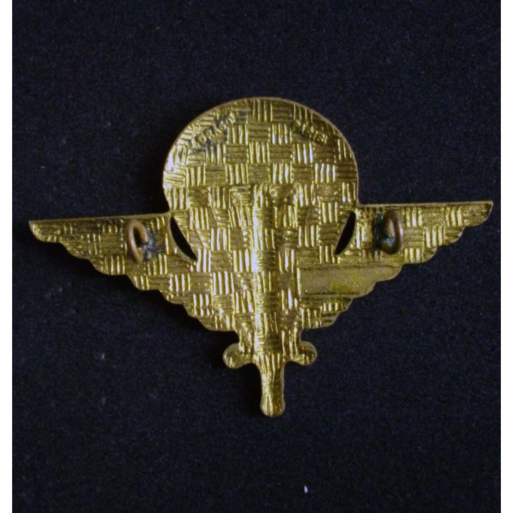 Insigne de brevet parachutiste malgache de fabrication Drago