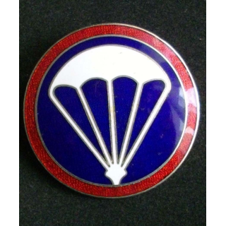 Insigne de béret parachutiste brésilien en émail