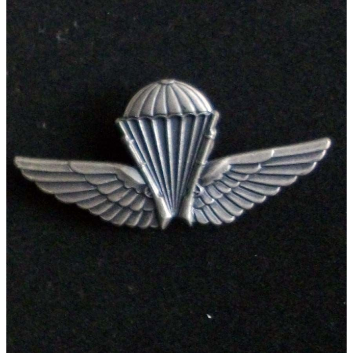 insigne de brevet parachutiste algérien