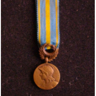 Médaille miniature commémorative d'Orient en bronze