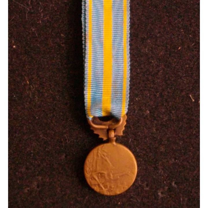 Médaille miniature commémorative d'Orient en bronze