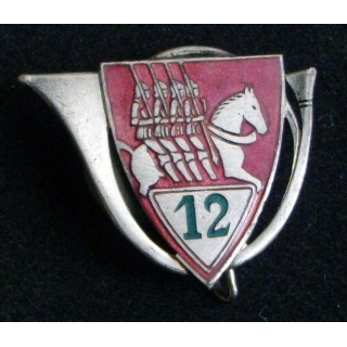 12° régiment de chasseurs ABP poinçon en émail 12 vert