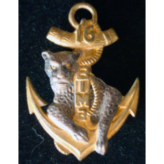 insigne métallique du 16° BIMA de fabrication Drago G. 1724