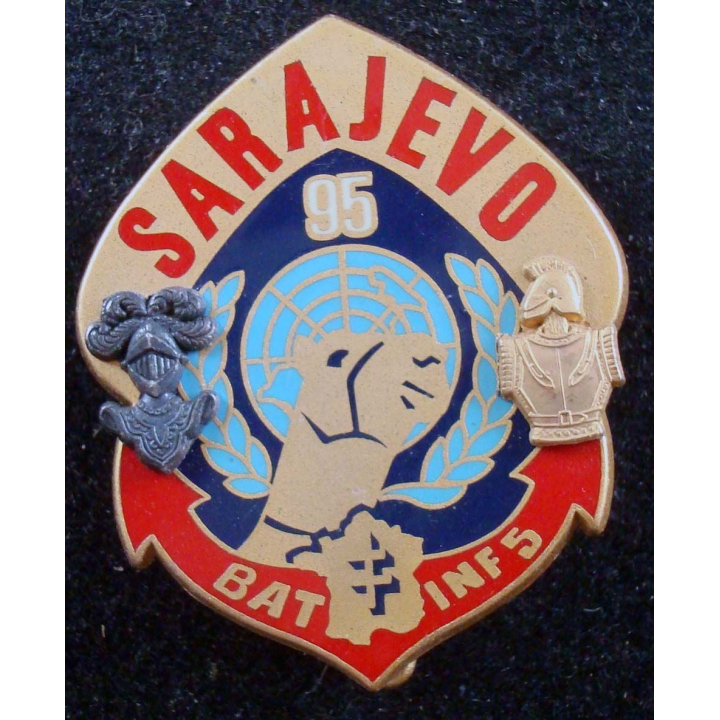 insigne RMT à Sarajevo en 1995 bat inf 5 Arthus Bertrand Paris