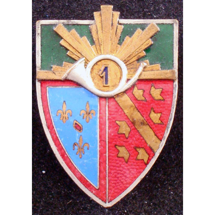 1° régiment de chasseurs de hauteur 4 cm en émail Augis non marquée