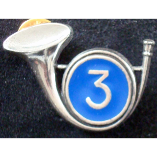 3° régiment de chasseurs cor fond bleu foncé de fabrication Balme