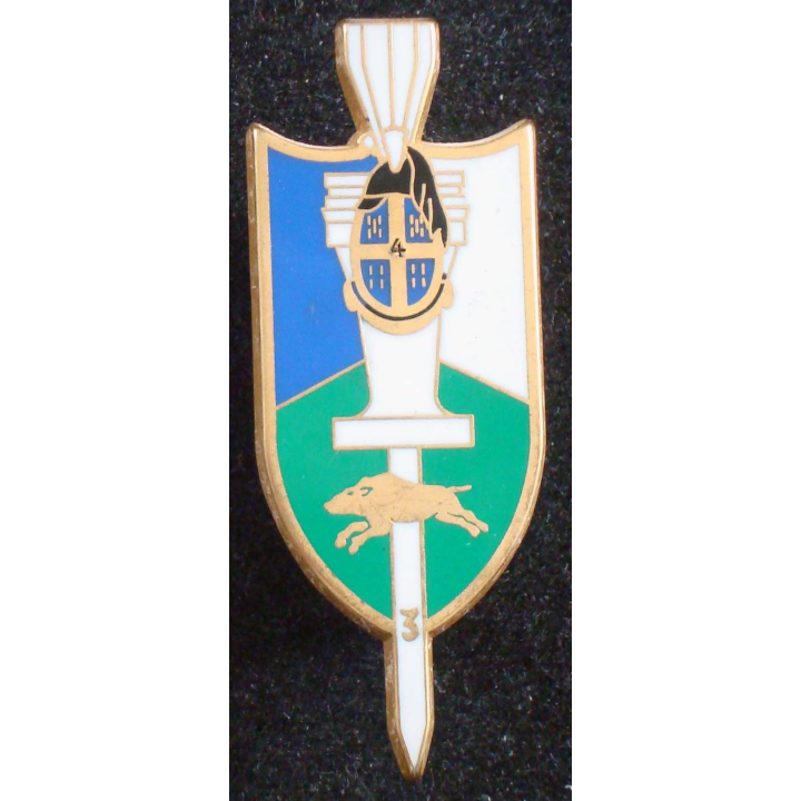 Insigne métallique du 3° escadron du 4° régiment de dragons