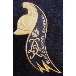 insigne du 5° régiment de dragons de fabrication Drago Paris G. 2058