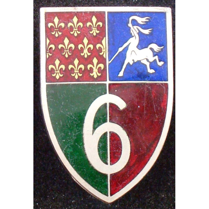 Insigne du 6° régiment de dragons Arthus Bertrand Paris G. 407 émail