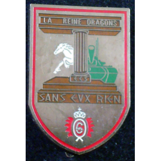Insigne de l'ECS du 6° régiment de dragons de fabrication Delsart