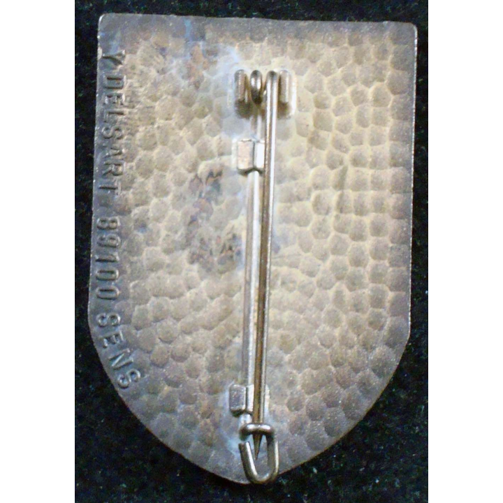 Insigne de l'ECS du 6° régiment de dragons de fabrication Delsart