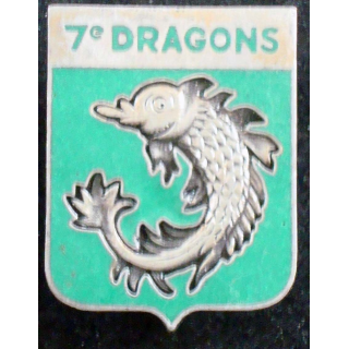 Insigne du 7° régiment de dragons de fabrication Arthus Bertrand