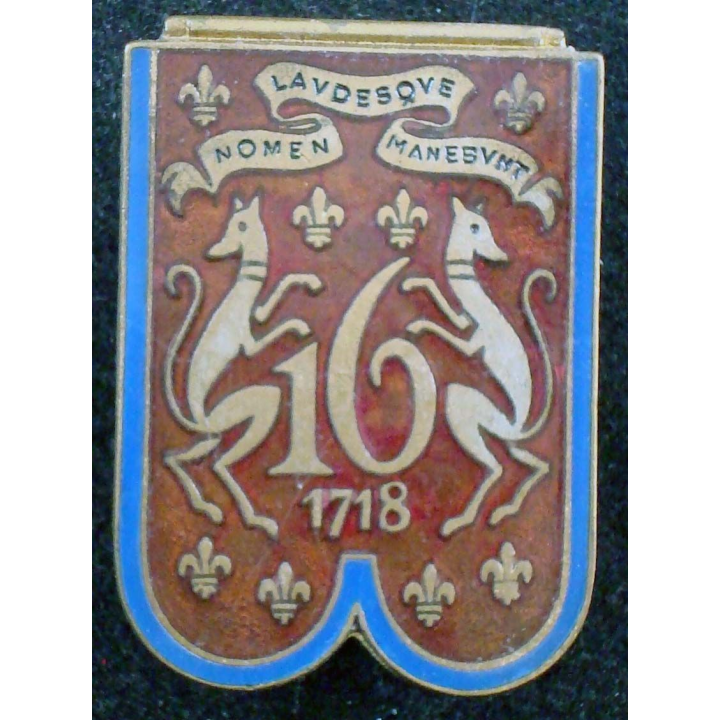 Insigne du 16° régiment de dragons de fabrication Drago Paris