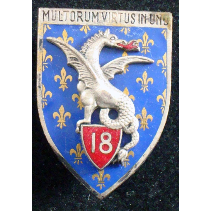 Insigne du 18° régiment de dragons Arthus Bertrand Paris G.1118 émail