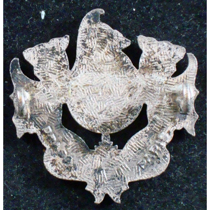 insigne du 20° régiment de dragons de fabrication Drago Paris en émail