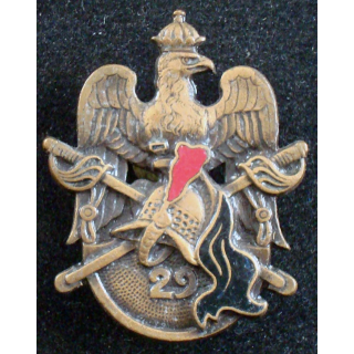 Insigne du 29° régiment de dragons de fabrication Drago émail bronze
