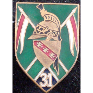 Insigne du 31° régiment de dragons Arthus poinçon en émail casque plat