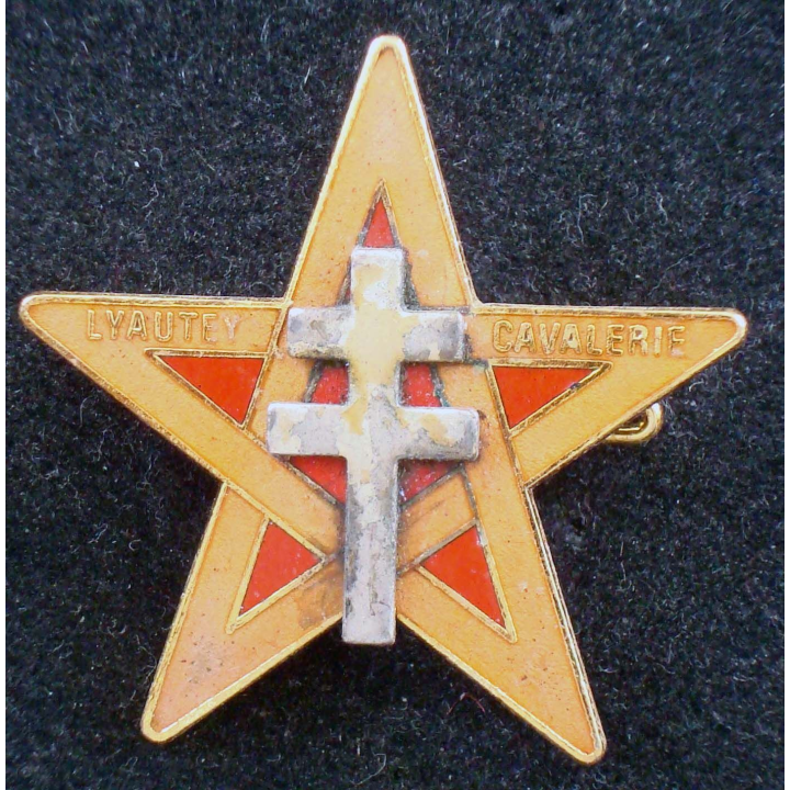 insigne du 1° régiment de spahis marocains Drago Noisiel G. 1627