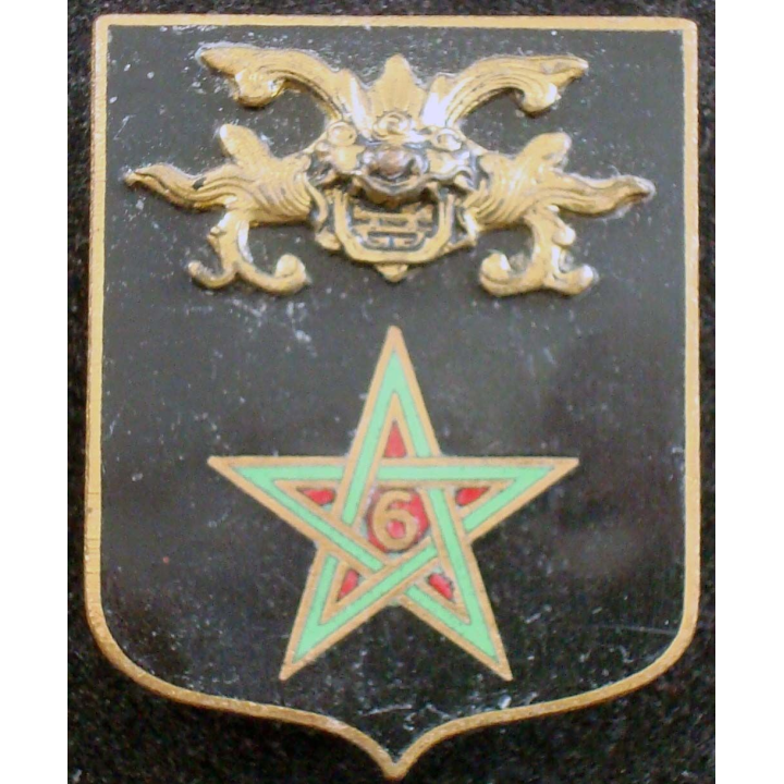 Insigne du 6° régiment de spahis marocains Drago Paris G. 1058 émail