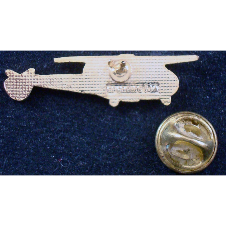 Pin's métallique d'hélicoptère de la gendarmerie