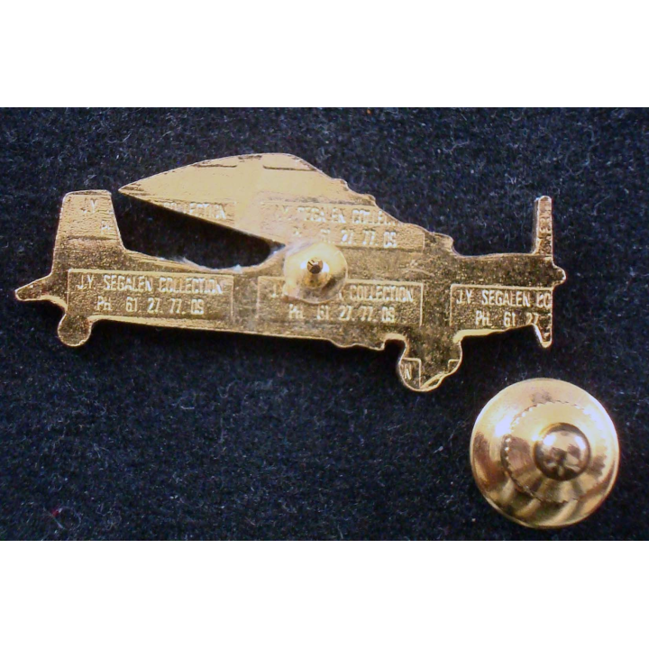 Pin's métallique d'avion de la gendarmerie
