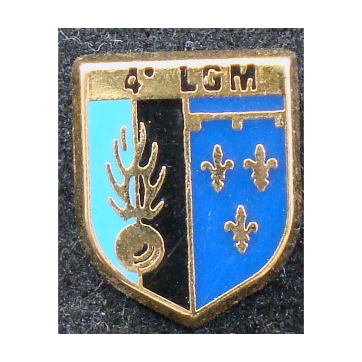 Pin's métallique de la 4° légion de gendarmerie mobile