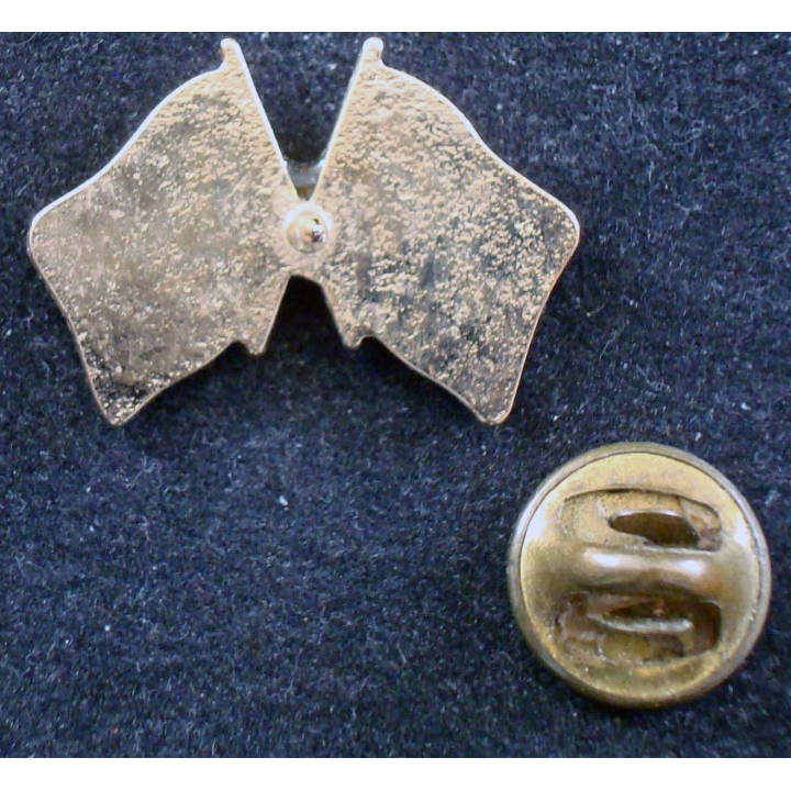 Pin's métallique franco américain