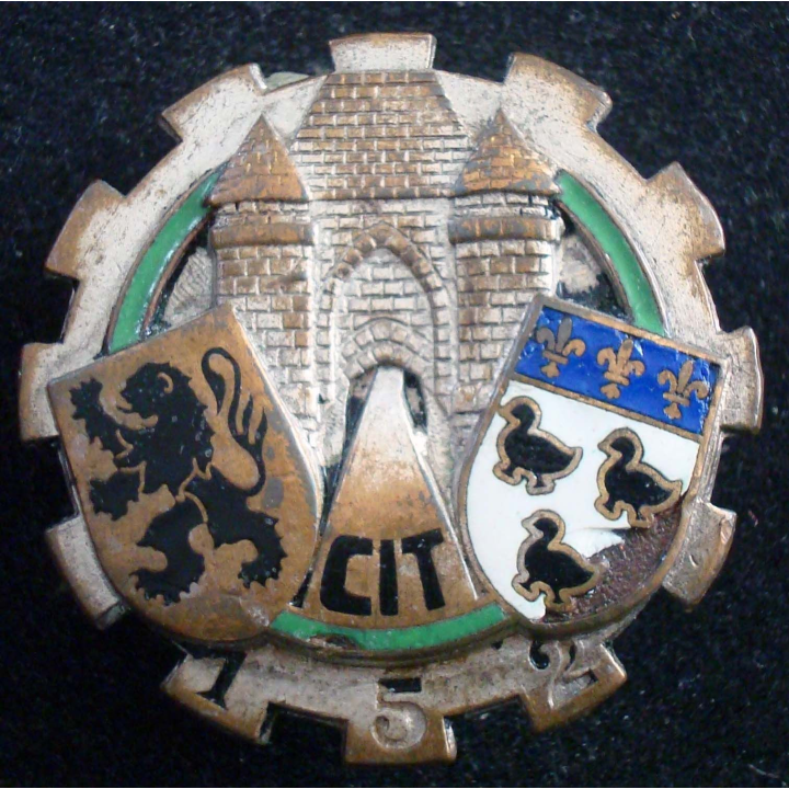 Insigne du 152° centre d'instruction du train Aremail Paris G. 1364