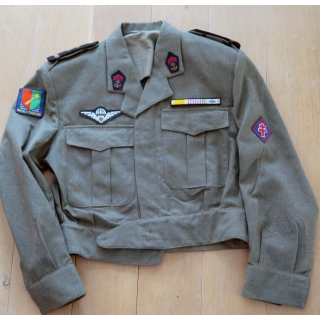 Blouson d'adjudant chef mle 44-45 ou 46 est de fabrication en drap fin