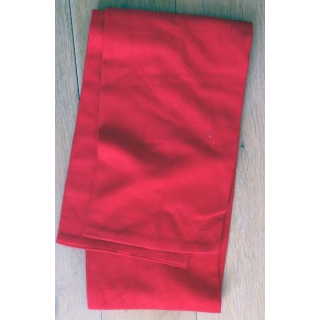 Ceinture de tradition en laine rouge sans franges de largeur 19 cm par 1,50m environ