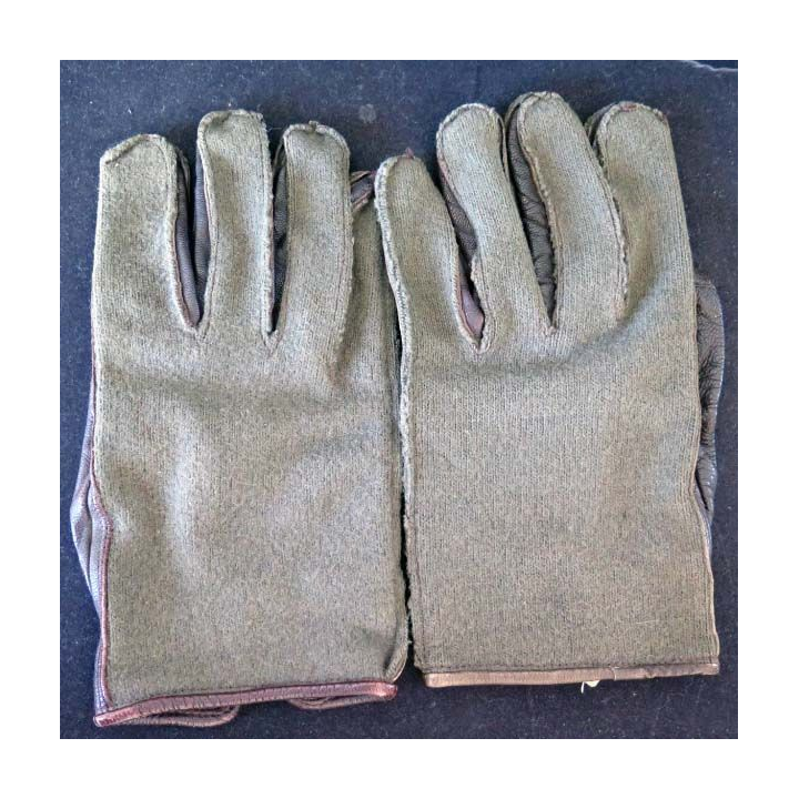Paire de gants militaires années 80