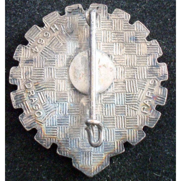 Insigne métal en émail de la 4° CRT Drago Paris H. 664