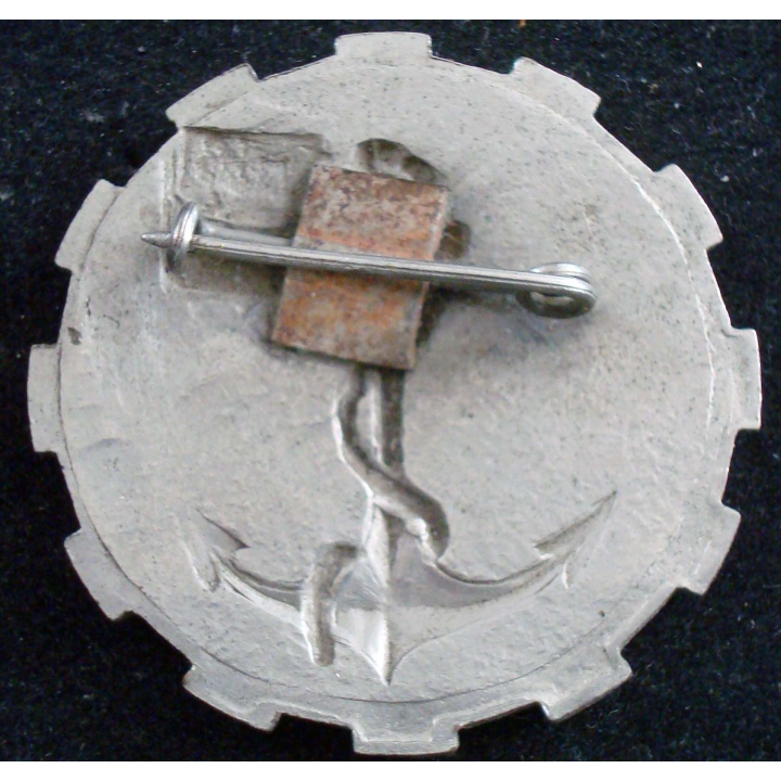 Insigne métal du 506° groupe de transport