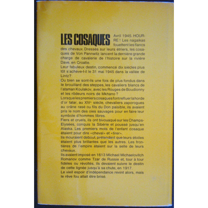 Les Cosaques écrit par Pierre Leulliette aux éditions Pygmalion