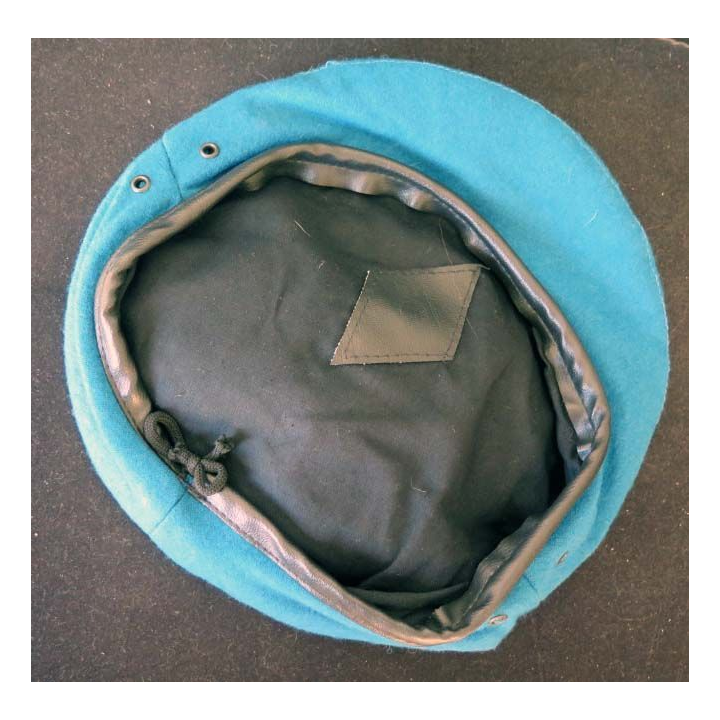 Béret ONU des années 1950 en trois parties de taille 57