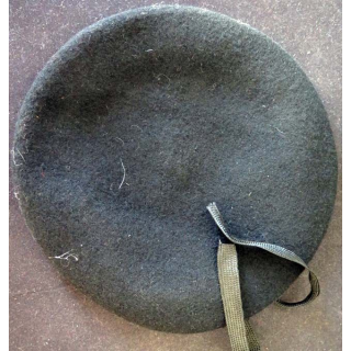 Béret type Parachutiste commando MFH de couleur noire