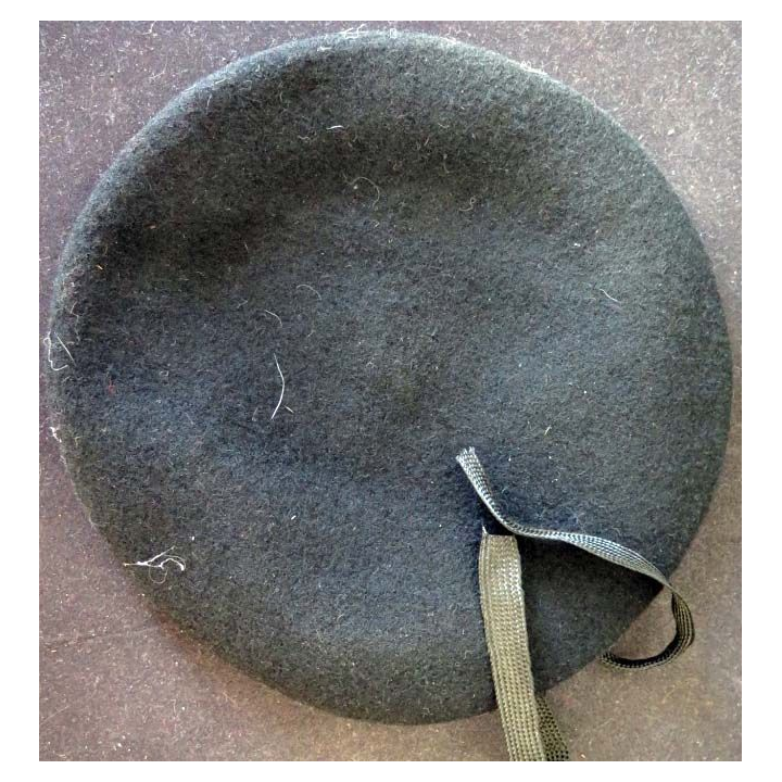 Béret type Parachutiste commando MFH de couleur noire