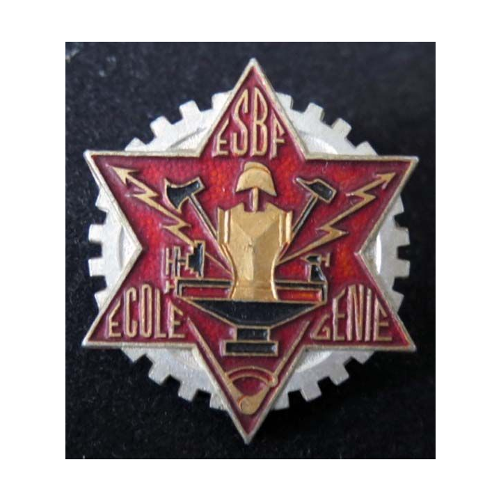 Insigne métallique école du génie Bois et fer de fabrication Augis