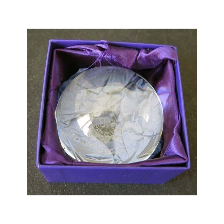 presse papier en cristal du Police staff college de Bramshill