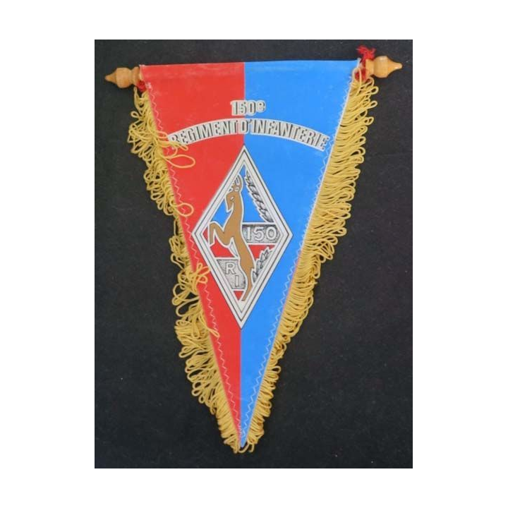 fanion du 150° régiment d'infanterie en tissu imprimé