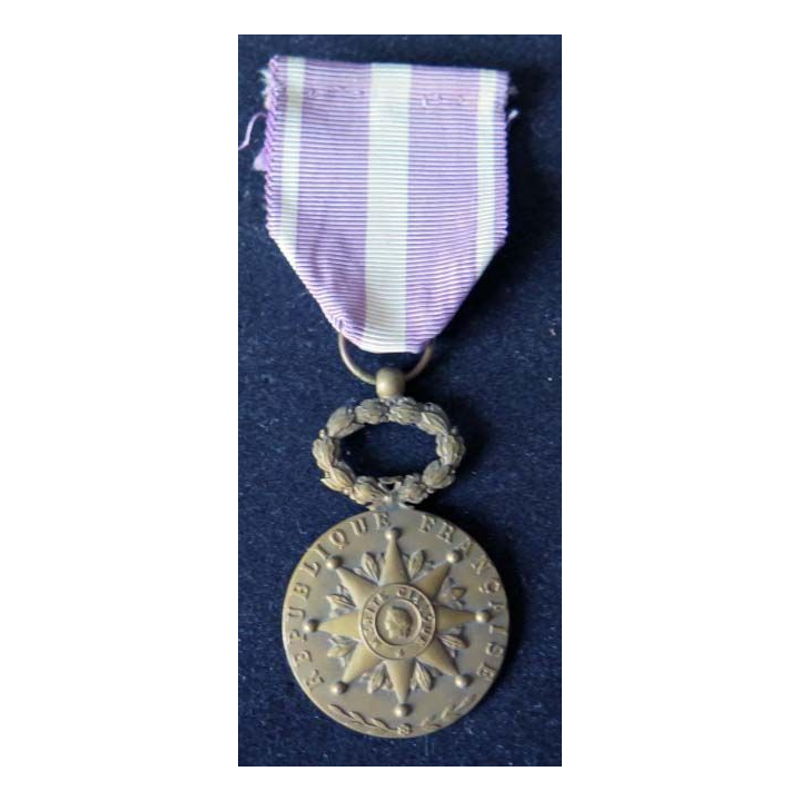 Médaille de la ligue française d'entraide sociale et philanthropique