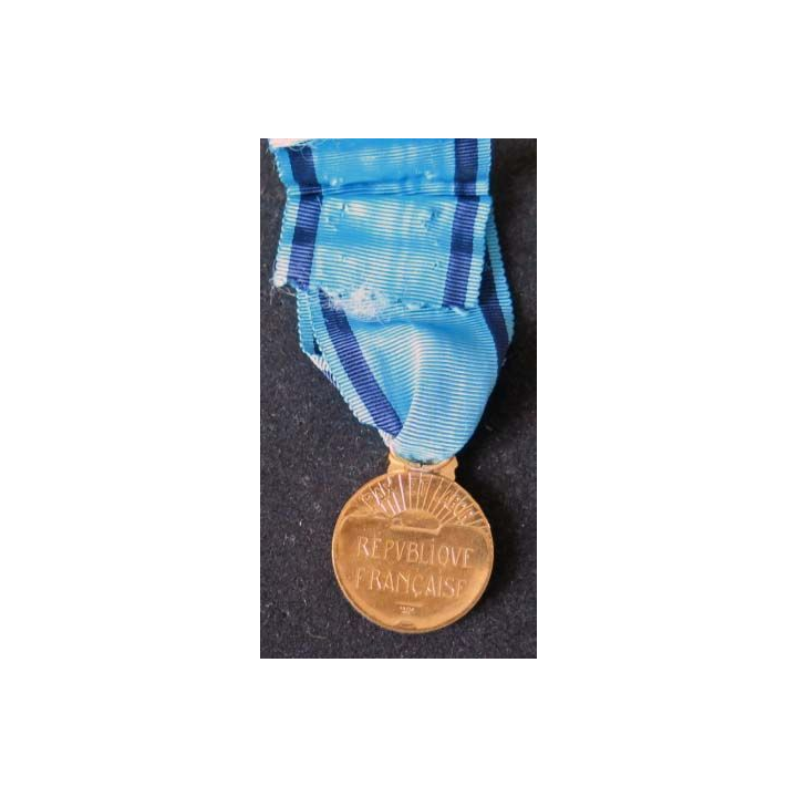 Médaille de la jeunesse et des sports de grade bronze