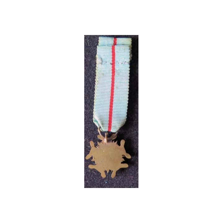 Médaille miniature civile de l'ordre de la courtoisie française bronze